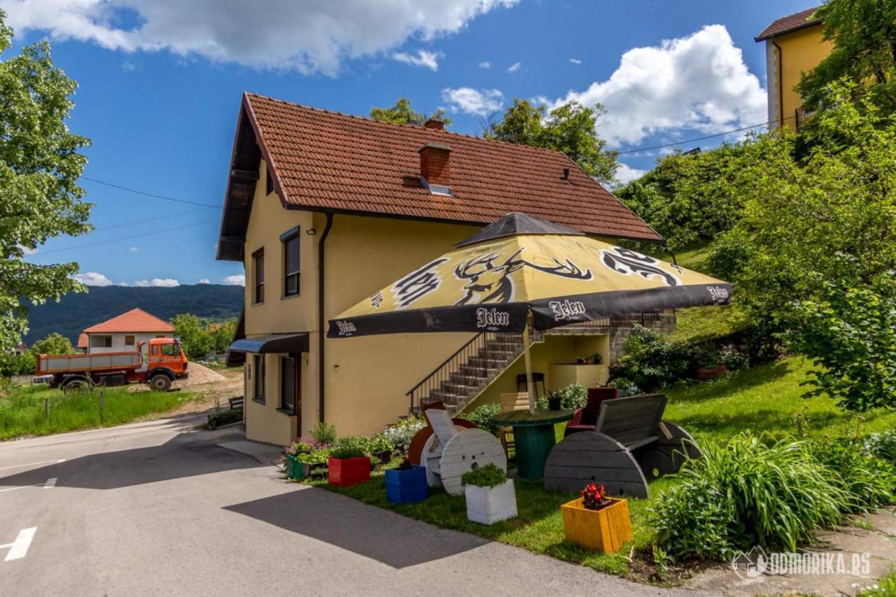 Apartmani Nina S Bajina Basta Extérieur photo
