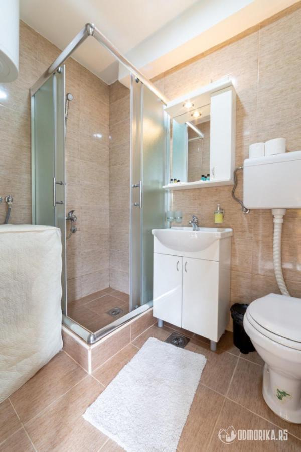 Apartmani Nina S Bajina Basta Extérieur photo