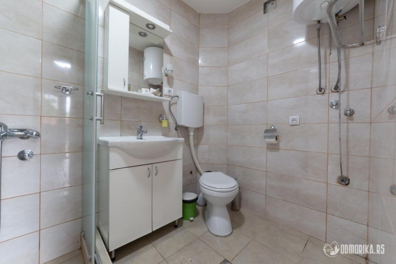 Apartmani Nina S Bajina Basta Extérieur photo