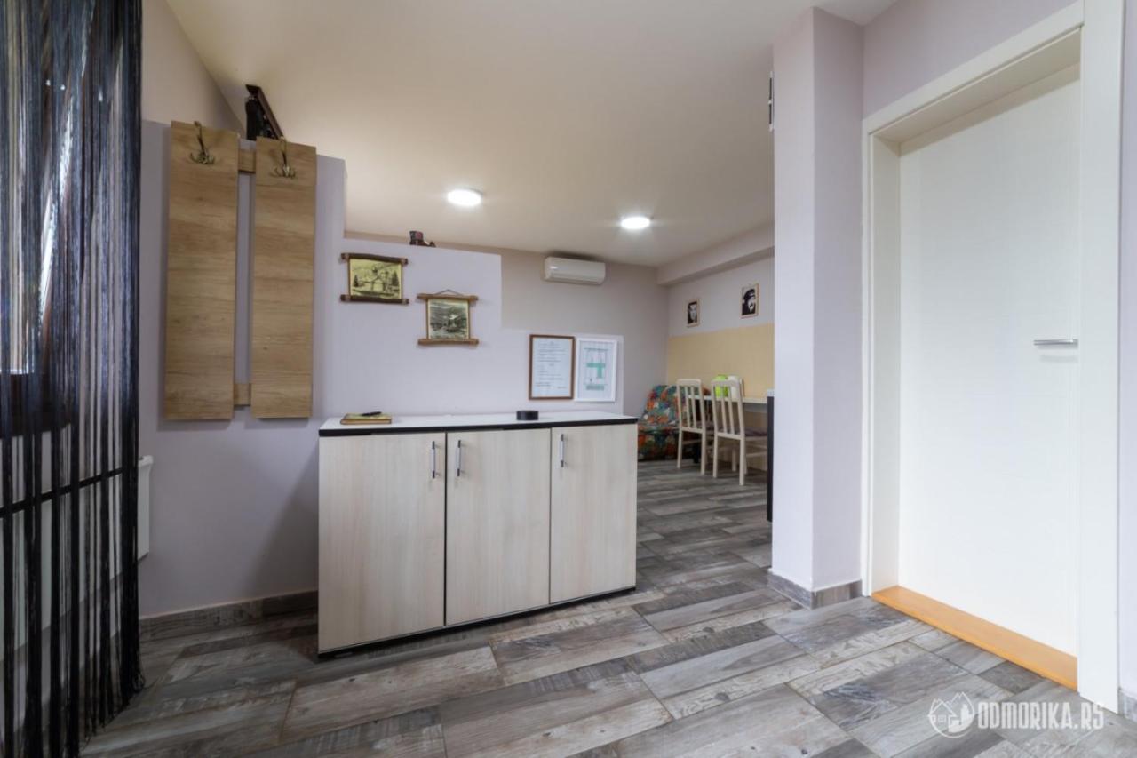 Apartmani Nina S Bajina Basta Extérieur photo