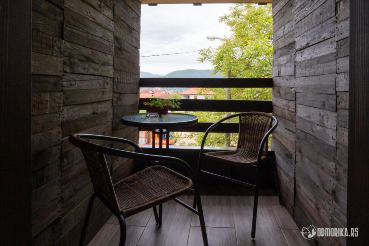 Apartmani Nina S Bajina Basta Extérieur photo